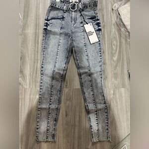 ALMOST FAMOUS JEANS SIZE 3